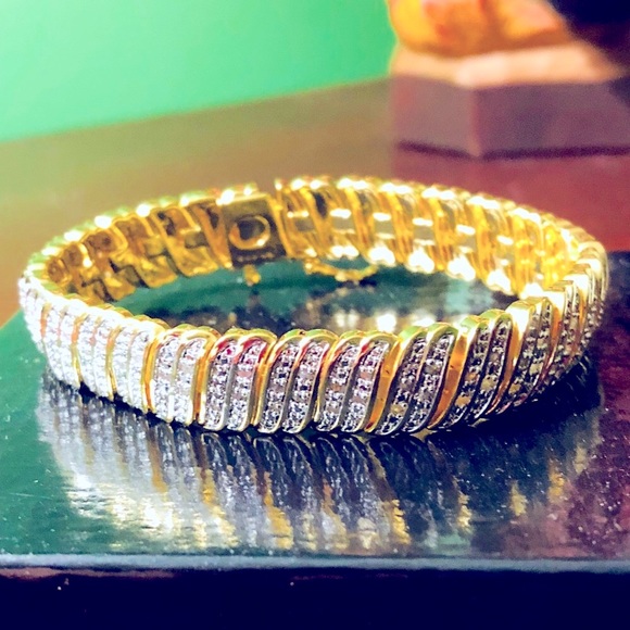 🌸SALE—1.00ctw DIAMOND Bracelet - Picture 2 of 5